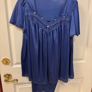 2 X Nylon Pajama sets. Periwinkle and Raspberry Pink. Size 14/16